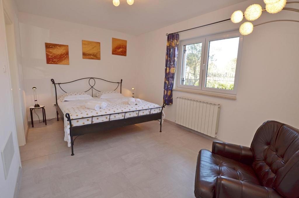 Villa Di Te Nema Пула Экстерьер фото